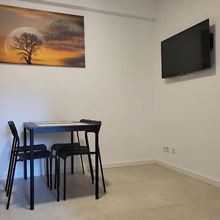 Monteurzimmer Mit Zwei Einzelnen Betten In Einer 3Zi Wohnung Mit Kuche Und Bad Osnabrück Eksteriør billede